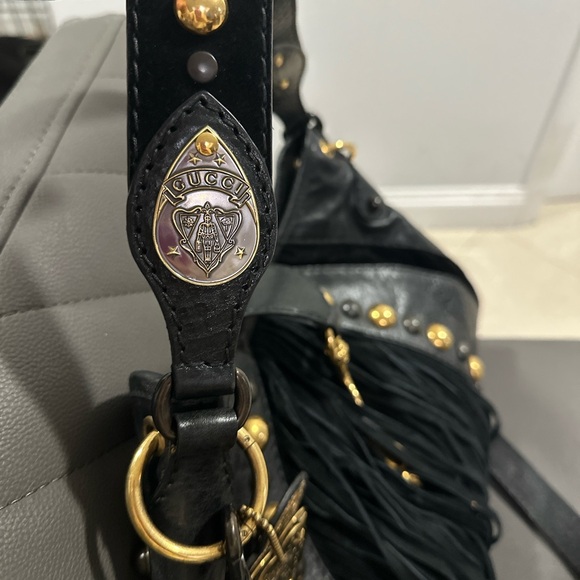Vintage Gucci Black Leather Studded Fringe Shoulder Bag with Crest Medallions - Picture 4 of 9